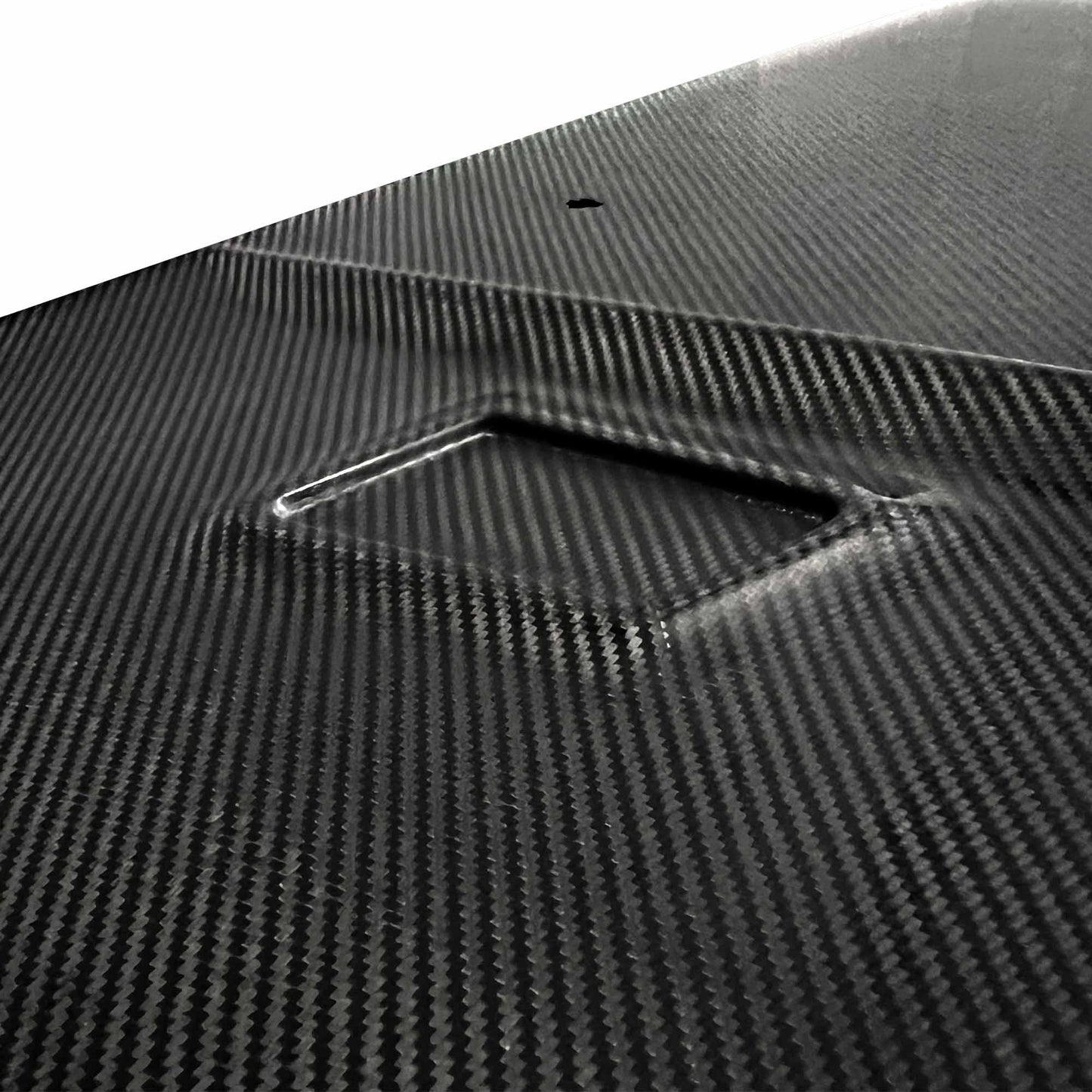 MUSE JAPAN x BENETEC Nissan Skyline BCNR33 GTR 400R-Style DRY CARBON BONNET **Pre Order only**
