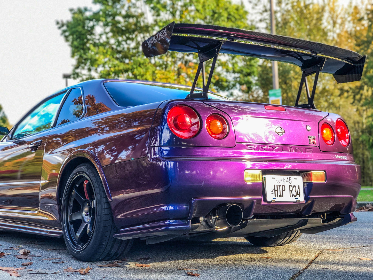 MOMENTUM MOTORING 48MM 12x1.25 CLOSED COSMIC CHROME