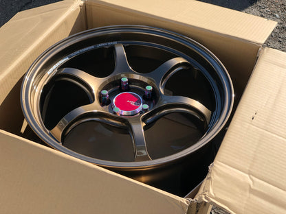 MOMENTUM MOTORING 48MM 12x1.25 CLOSED COSMIC CHROME